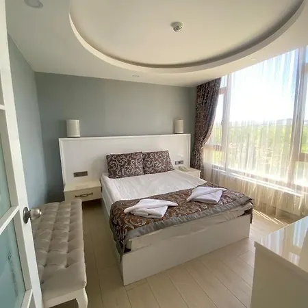 Beyaz Saray Hotel 2*