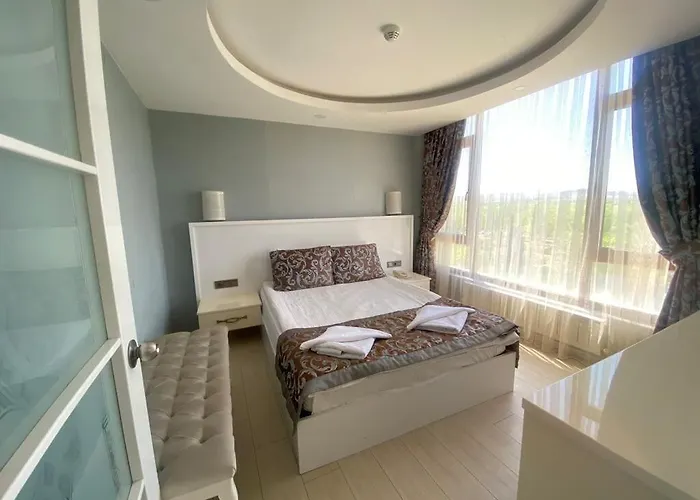 Beyaz Saray Hotel 2*